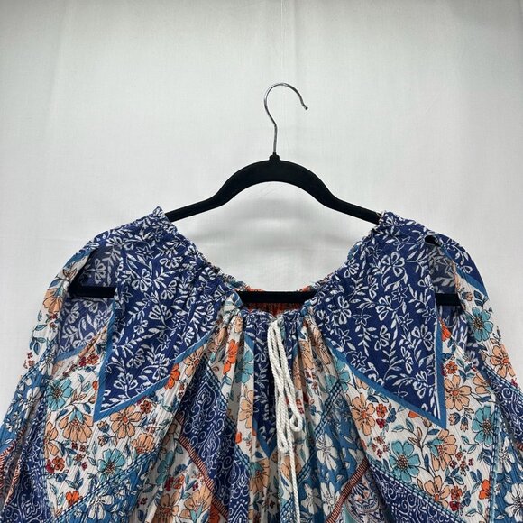 Lola P. Top Size L Peasant Boho Floral Blouse Shirred Tasseled Slit Sleeve Blue - Picture 3 of 10